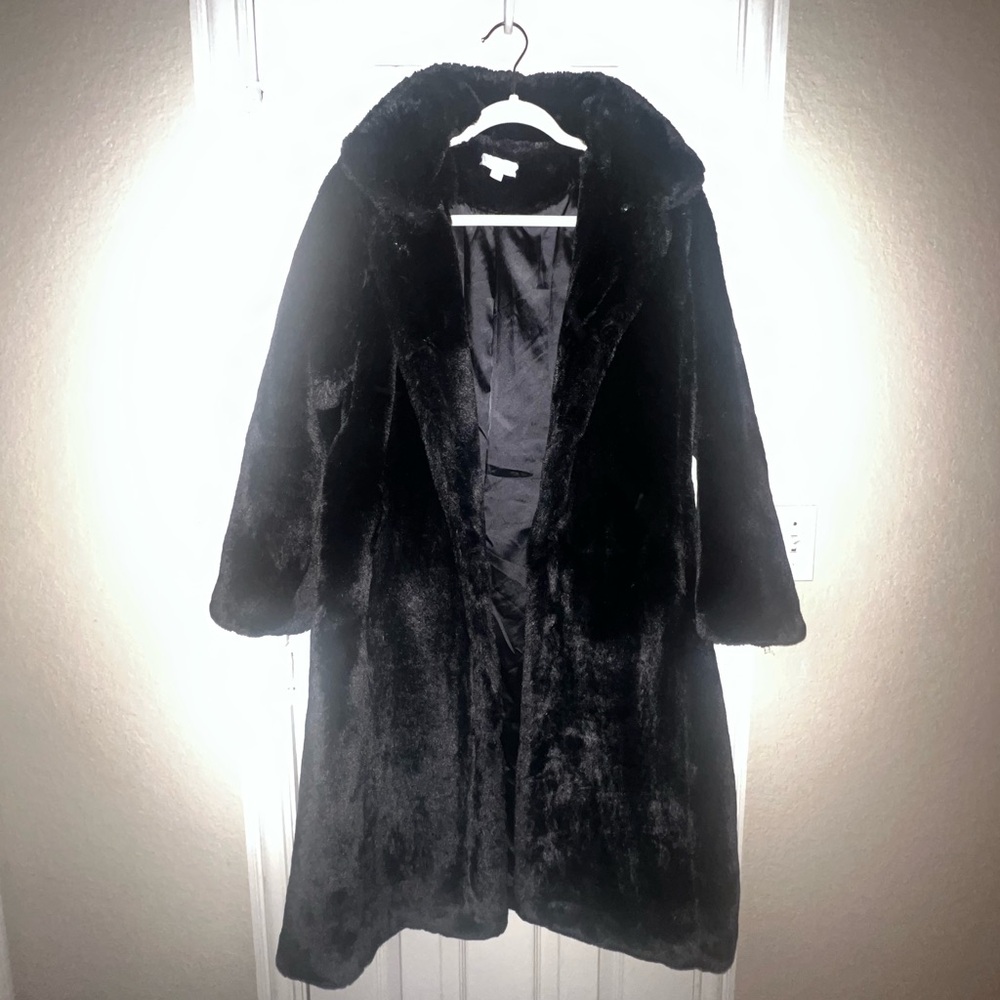 Ivy City Co Faux Fur Black Coat